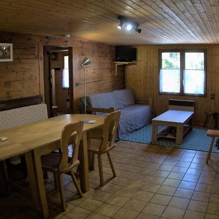 Charmieux Appartement En Chalet Typique Le Grand-Bornand Eksteriør billede